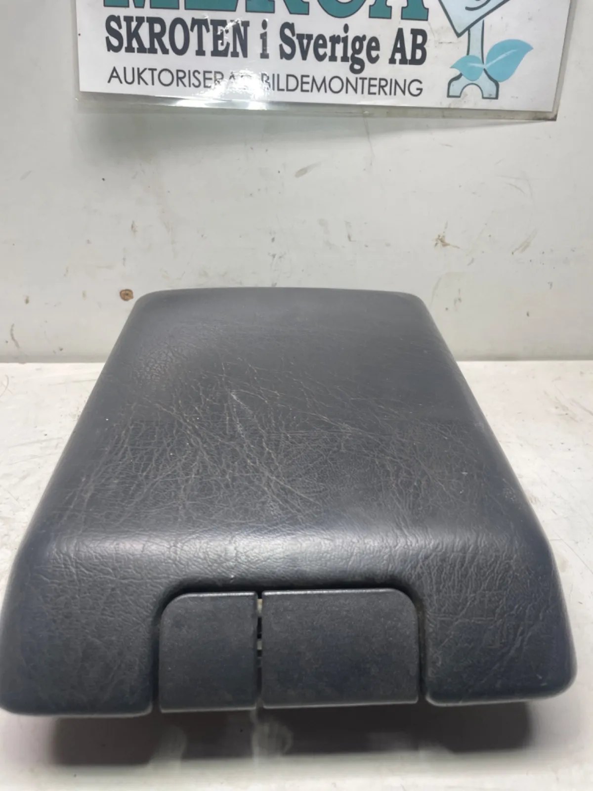 Mercedes-Benz ML 230-500 W163 Inredning armstöd