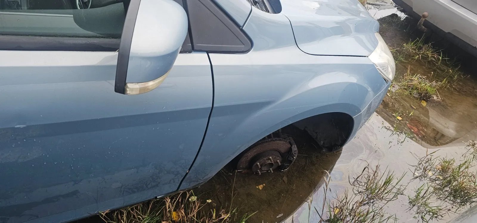 Ford Skärm fram höger