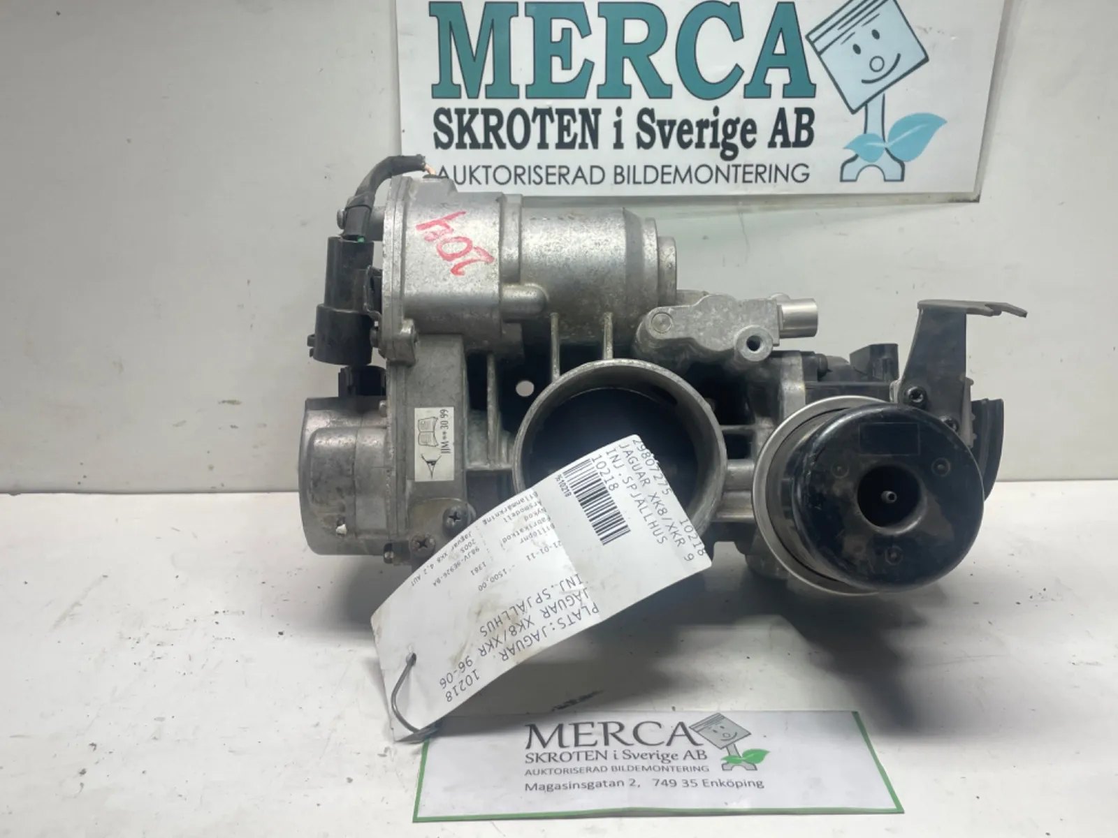Mercedes-Benz 190-230 W110-111 Kolv/stake