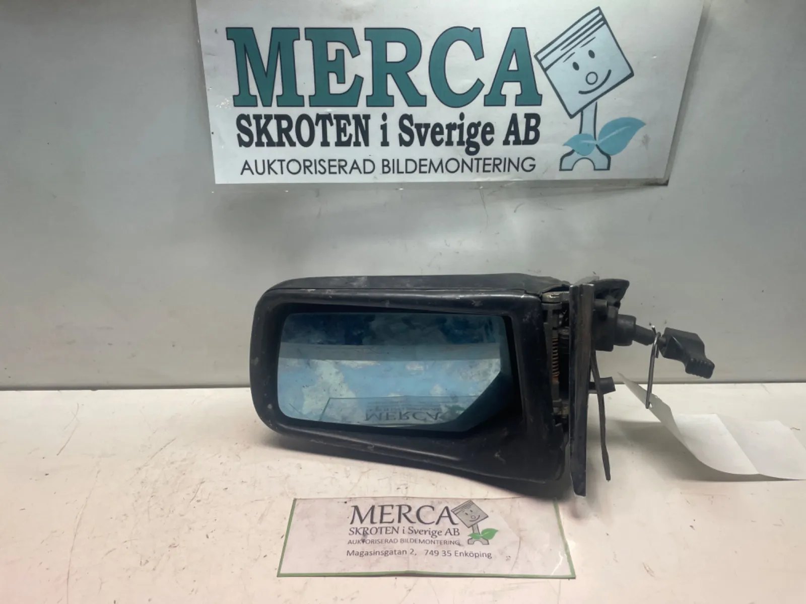 Mercedes-Benz Compakt W115 Spegel yttre justerbar hö höger