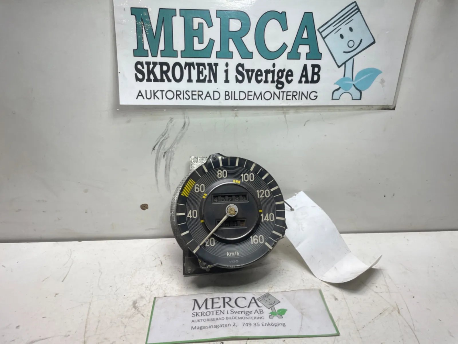 Mercedes-Benz Compakt W115 Givare hastighetsmätare
