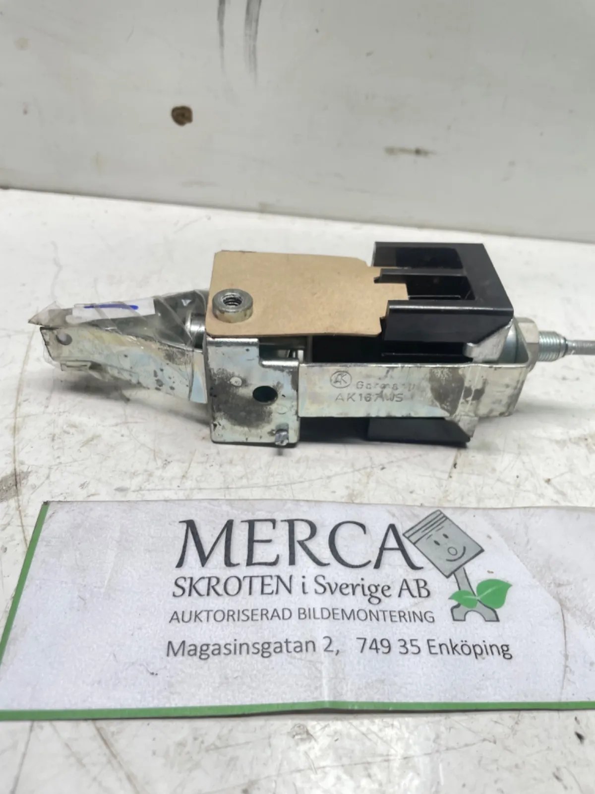 Mercedes-Benz Compakt W115 Strömställare övrigt