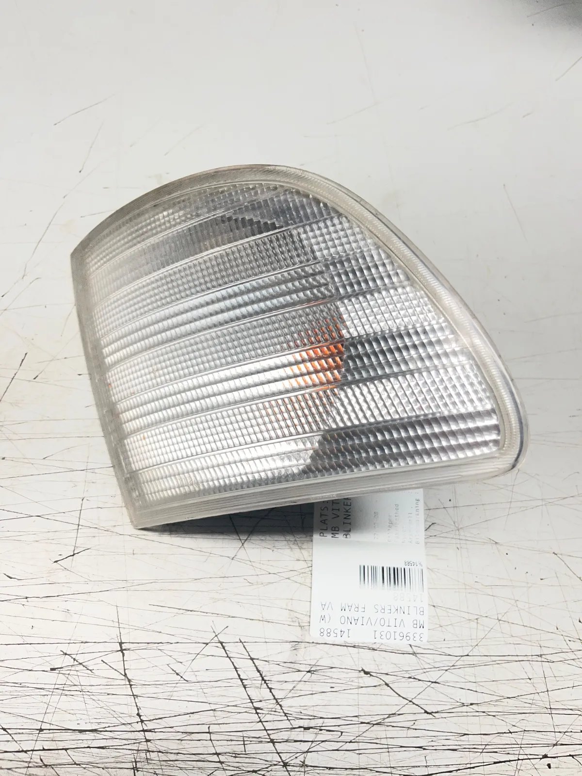 Mercedes-Benz Vito/Viano W638 Blinkers fram vänster