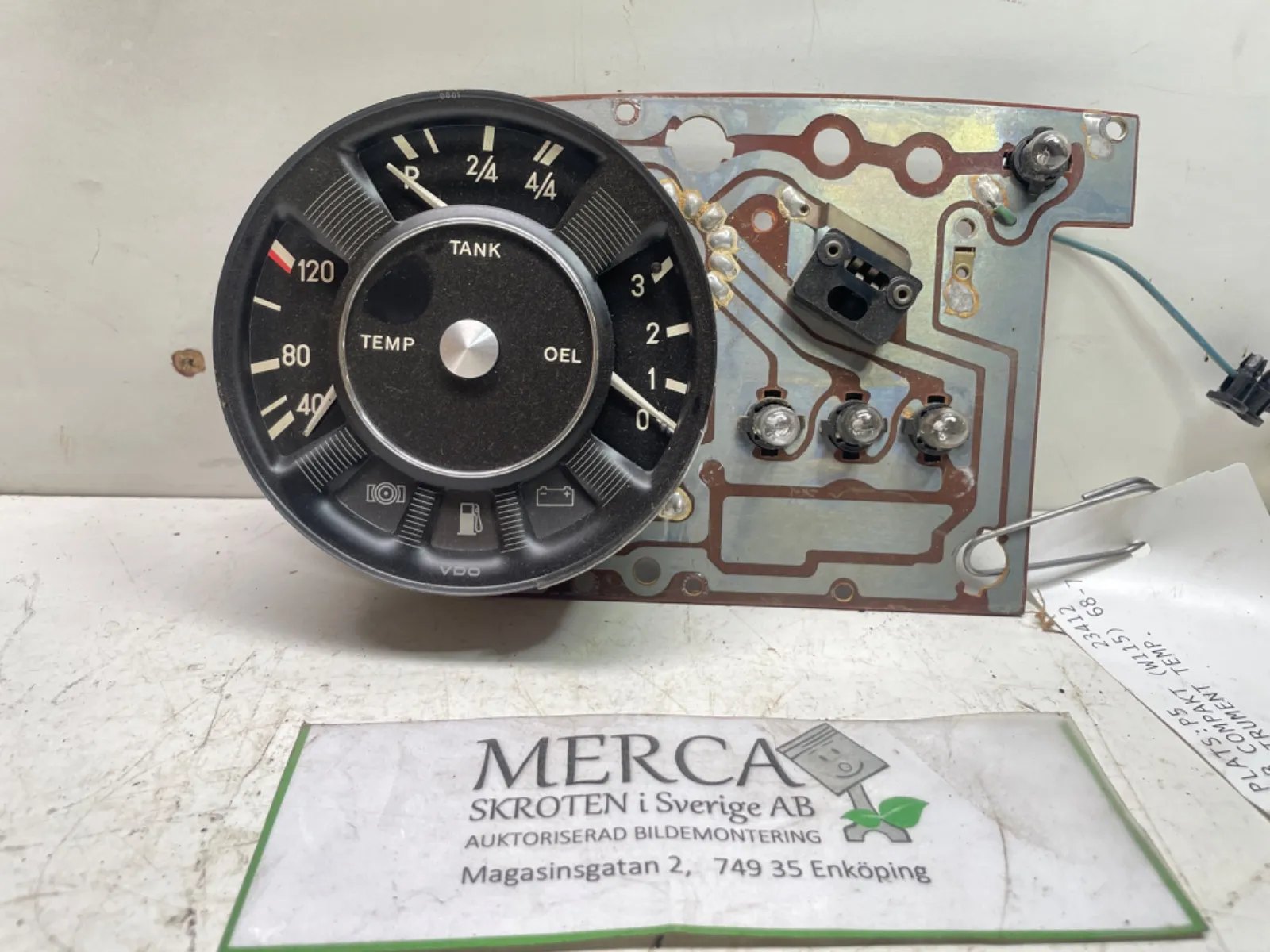 Mercedes-Benz Compakt W115 Instrument temp.