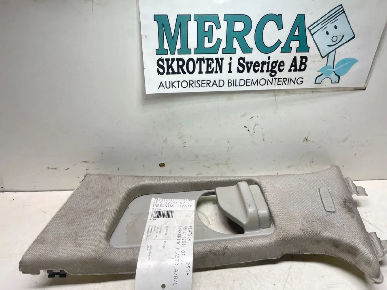Mercedes-Benz C 07->> 204 Inredning plastd.a/b/c stolpe