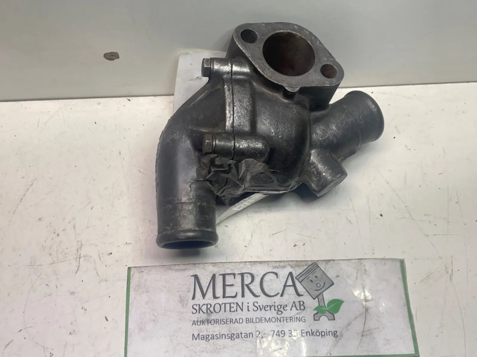 Mercedes-Benz Compakt W115 Termostathus/lock