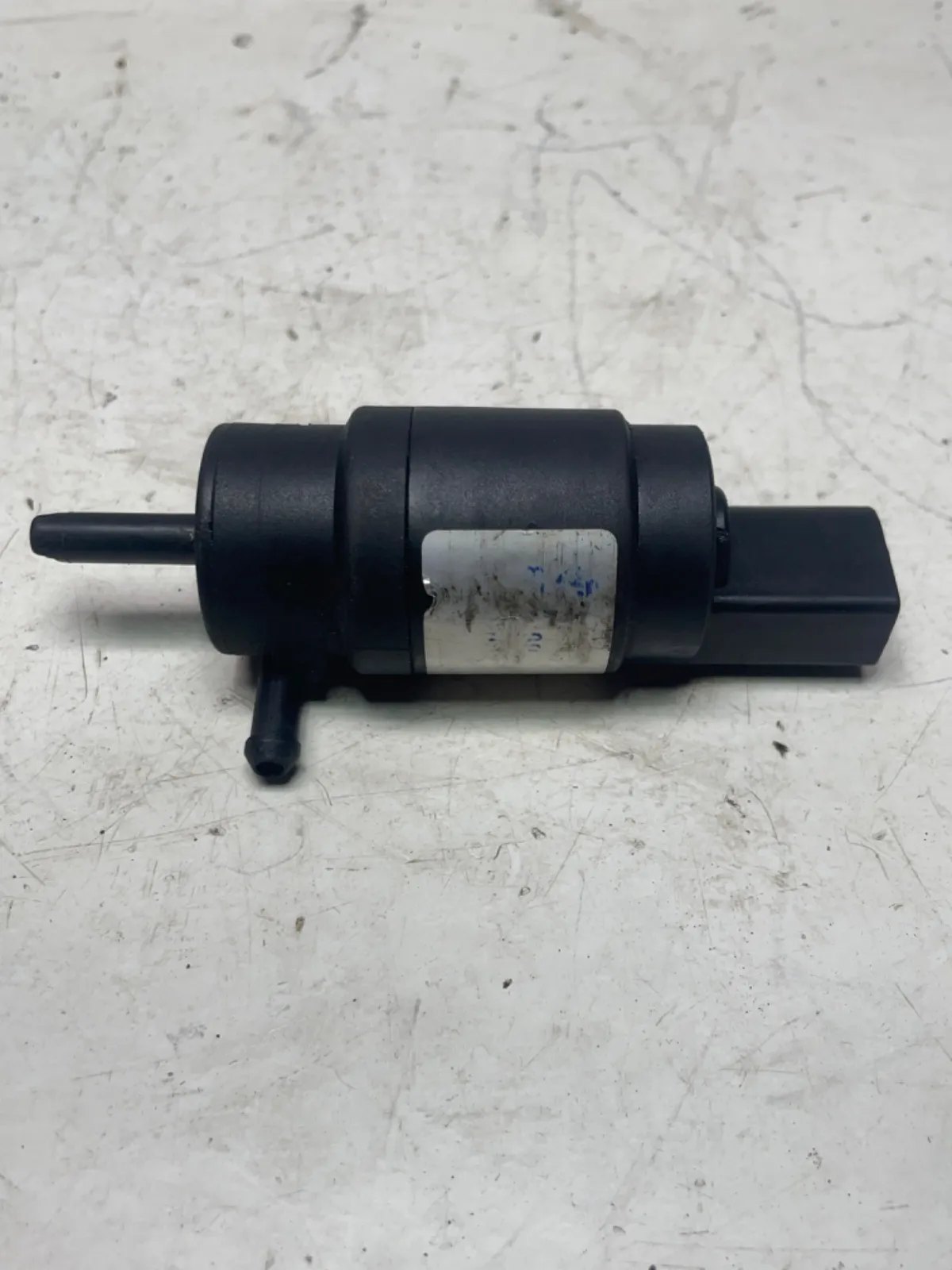 Mercedes-Benz ML 230-500 W163 Spolarpump vindruta