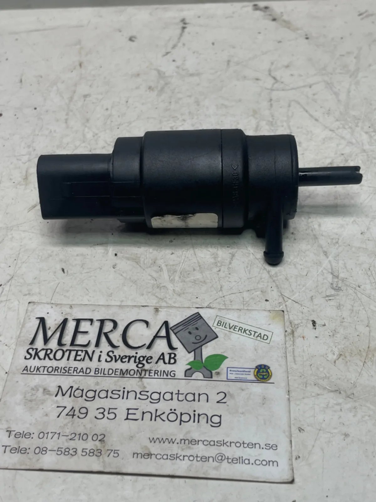 Mercedes-Benz ML 230-500 W163 Spolarpump vindruta