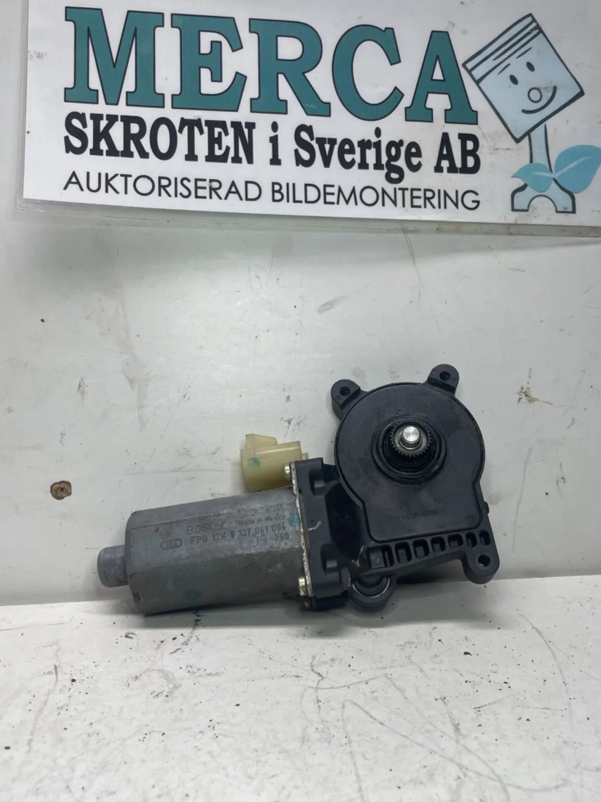 Mercedes-Benz ML 230-500 W163 Fönsterhissmotor