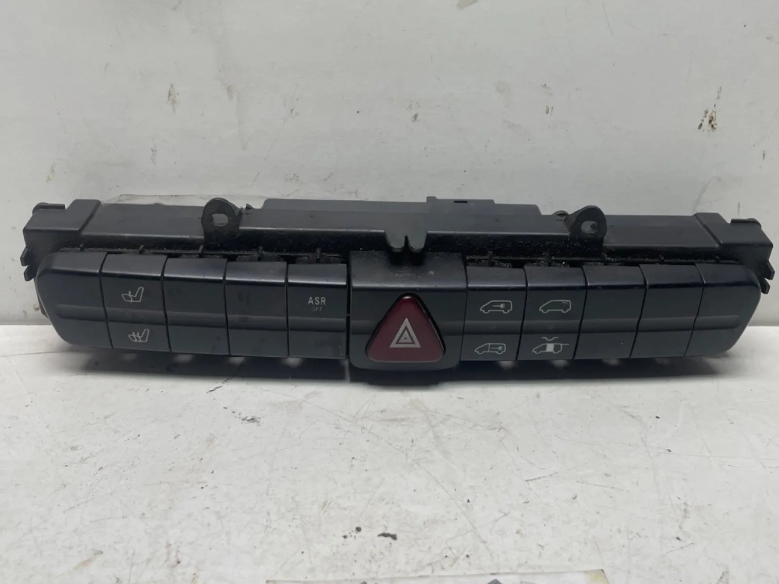 Mercedes-Benz Vito/Viano W639 Strömställare multifunktion