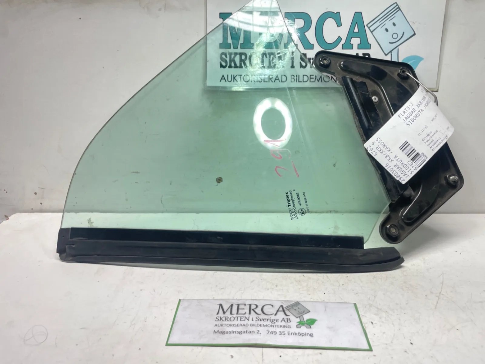 Jaguar XK8/XKR Sidoruta /kaross vä vänster