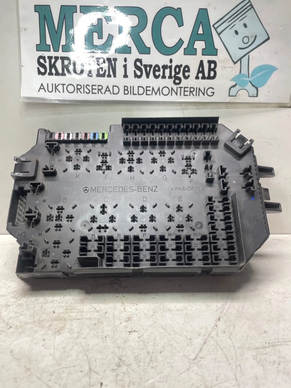 Mercedes-Benz S-klass W221 Säkringsdosa/elcentral