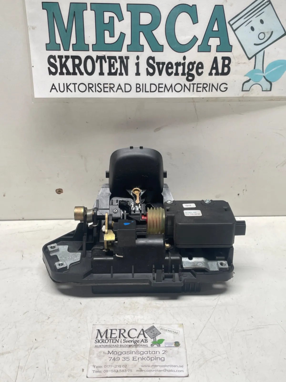 Mercedes-Benz E-klass W211 Bakluckehandtag yttre