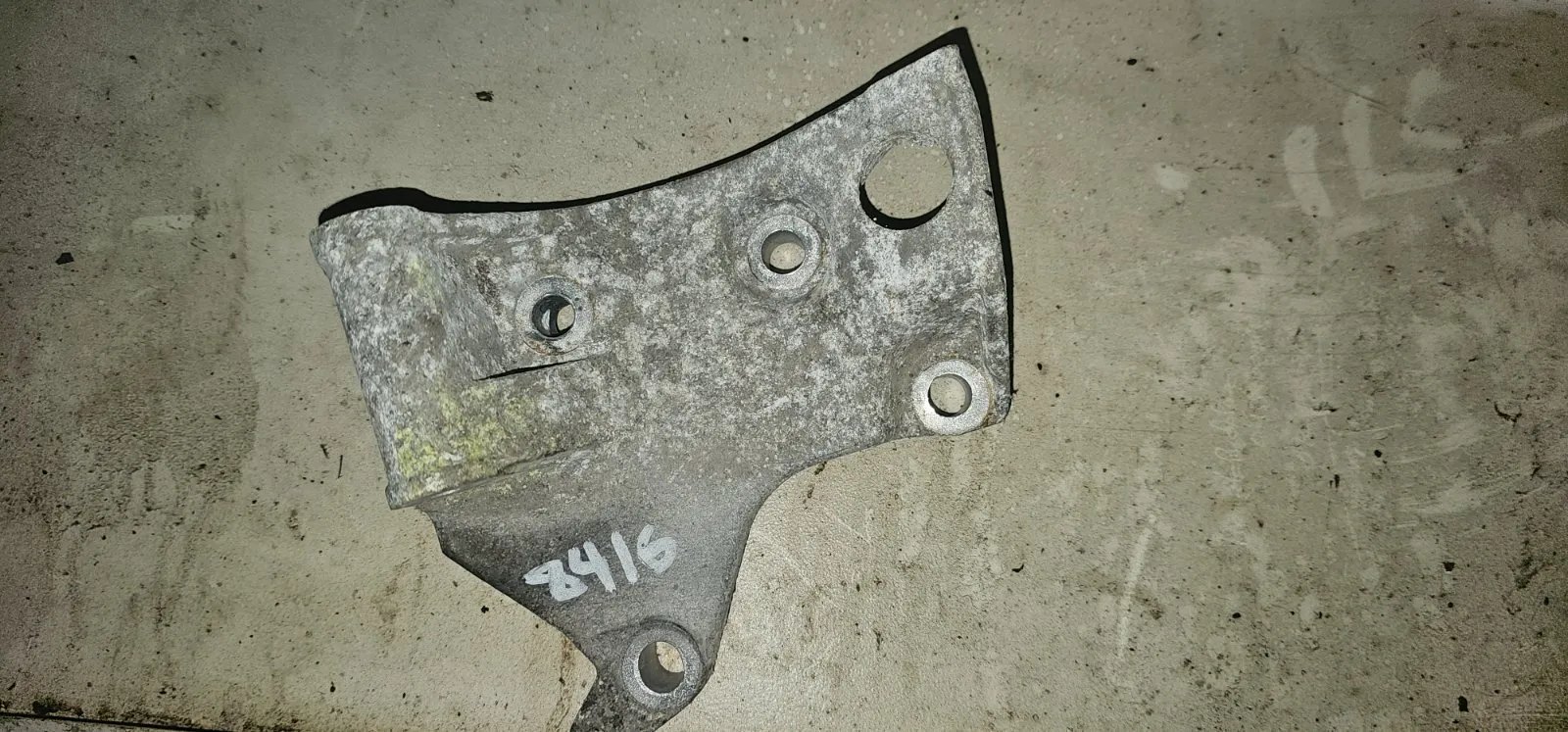 Renault Clio Generator fäste/tillbehör