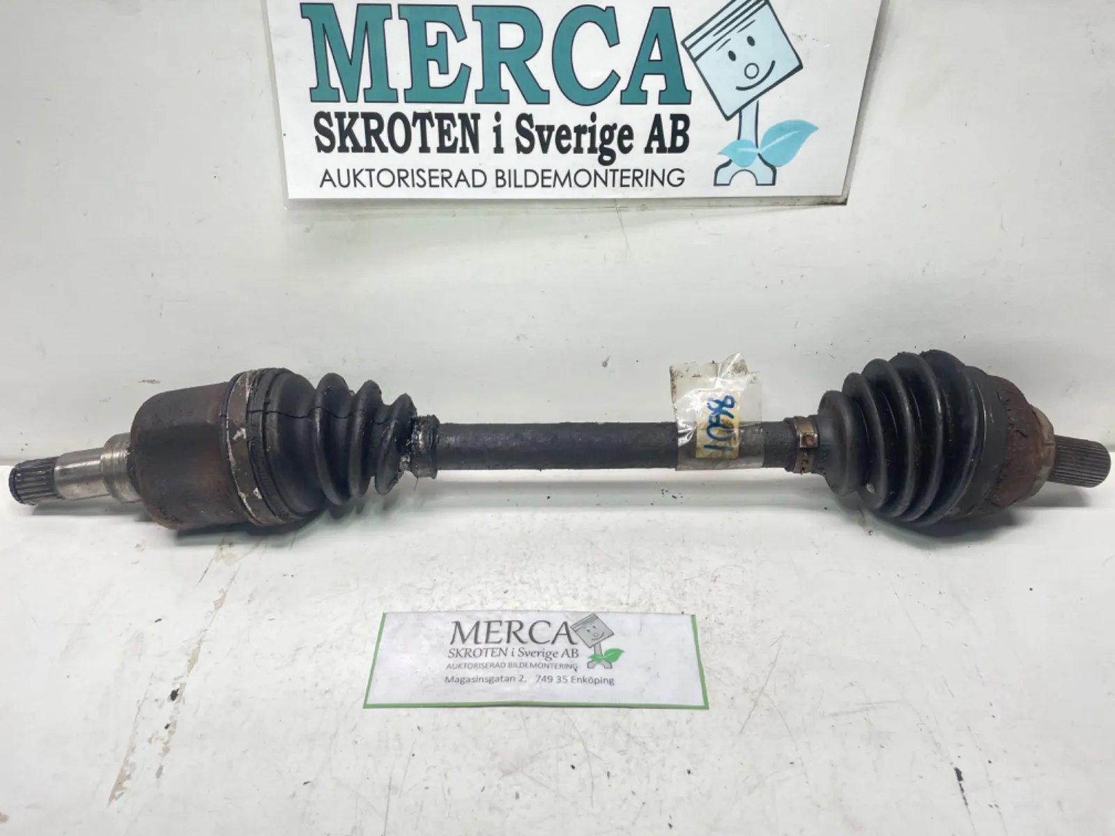 Ford Focus Drivaxel fram vänster