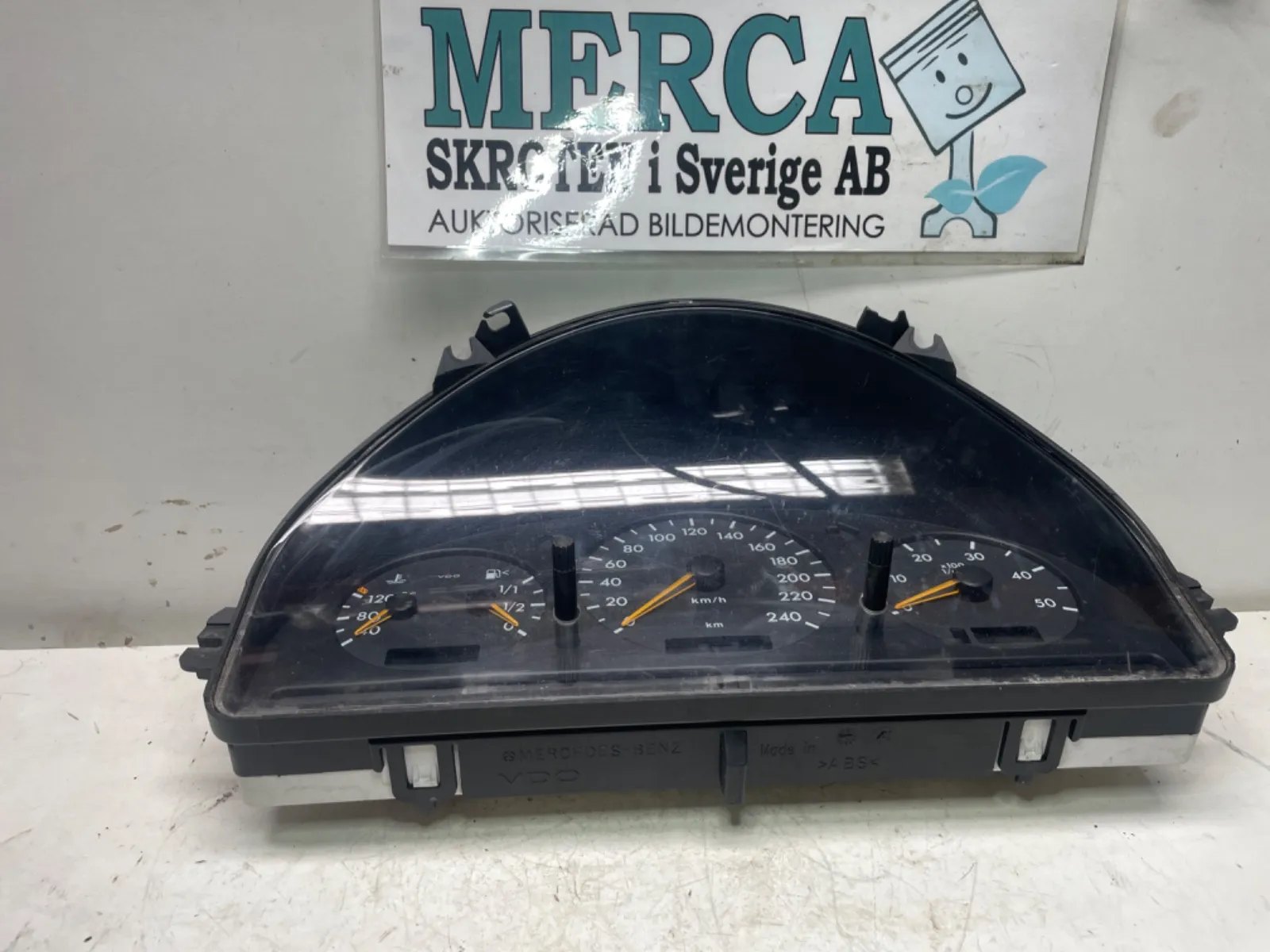 Mercedes-Benz ML 230-500 W163 Instrument komplett mätare