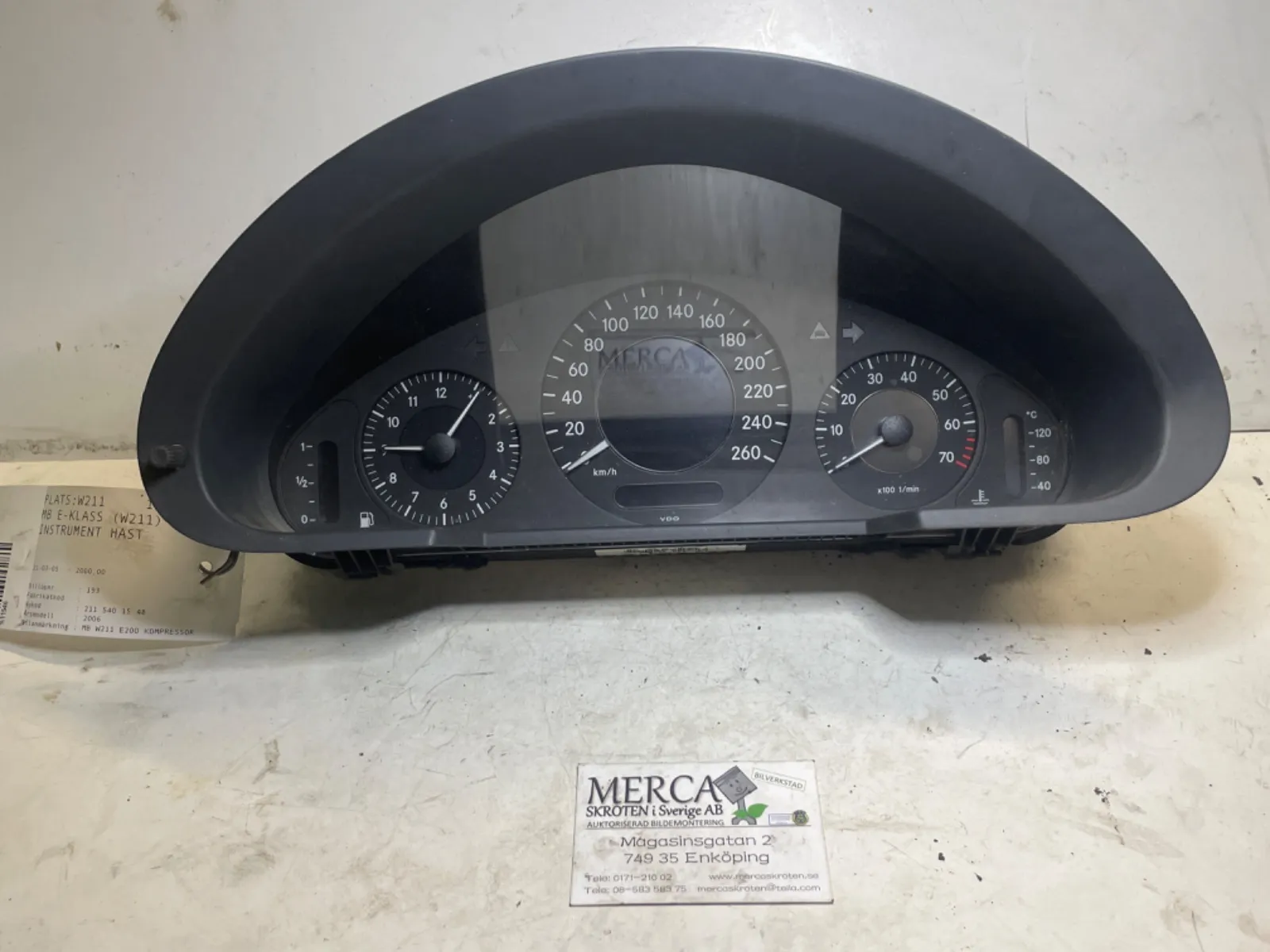 Mercedes-Benz E-klass W211 Instrument hast