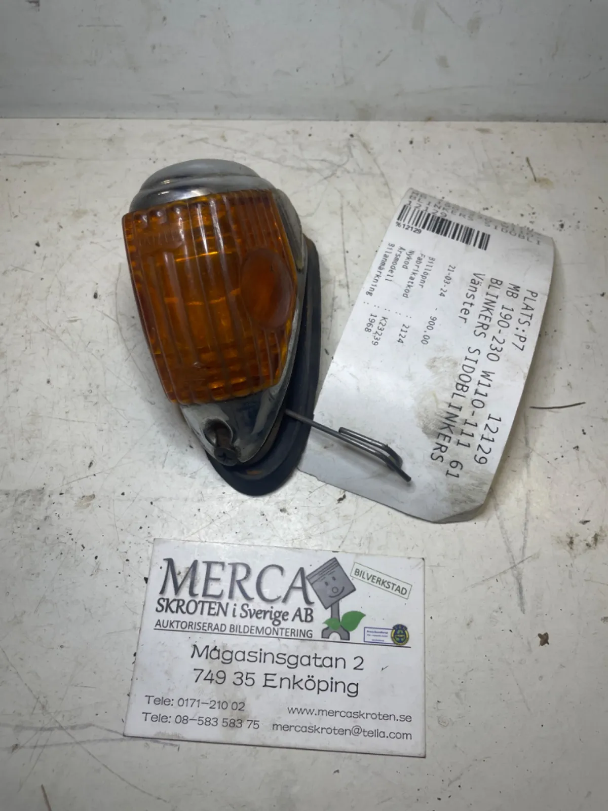 Mercedes-Benz 190-230 W110-111 Blinkers sidoblinkers vä vänster