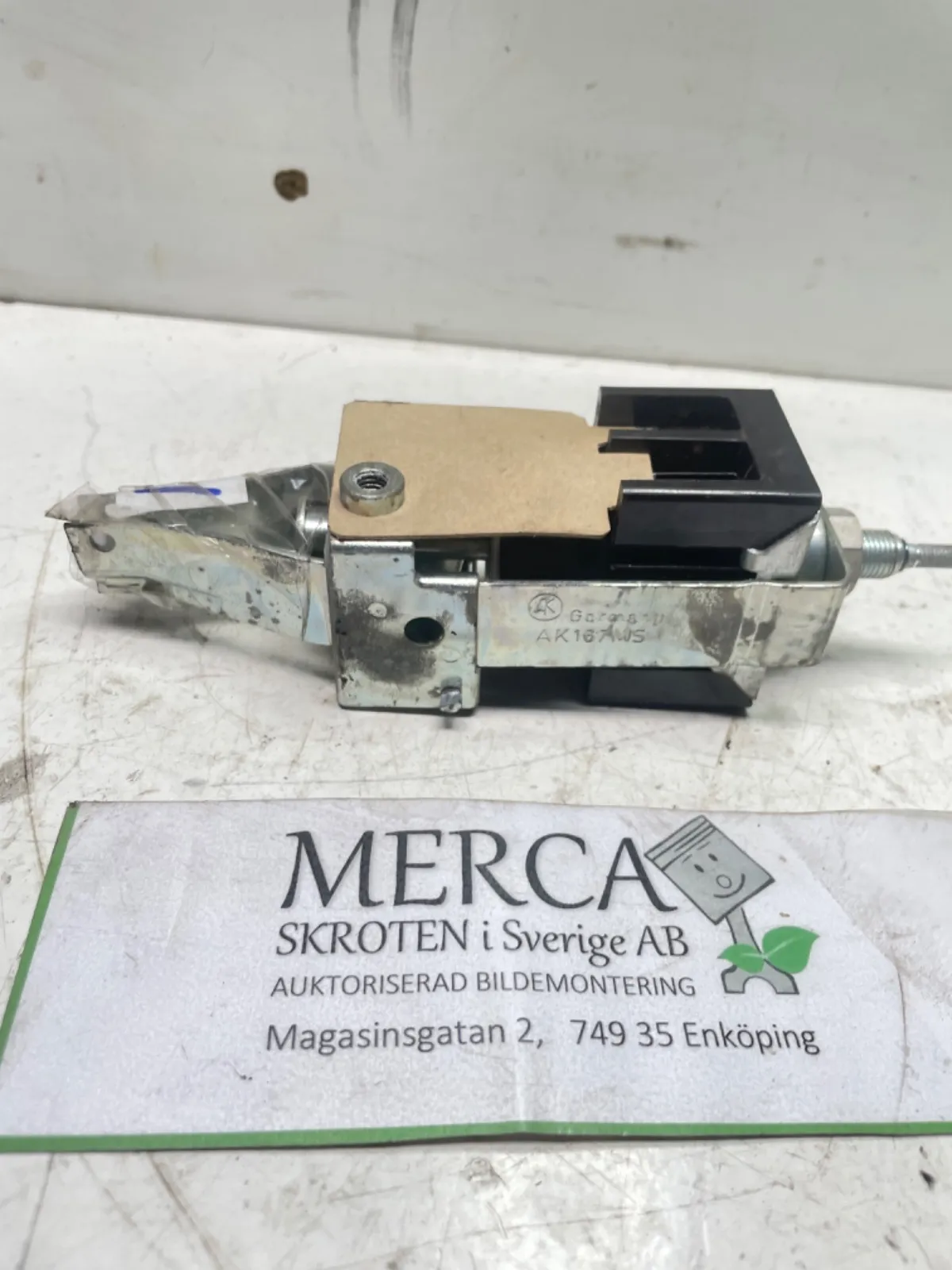 Mercedes-Benz Compakt W115 Strömställare övrigt