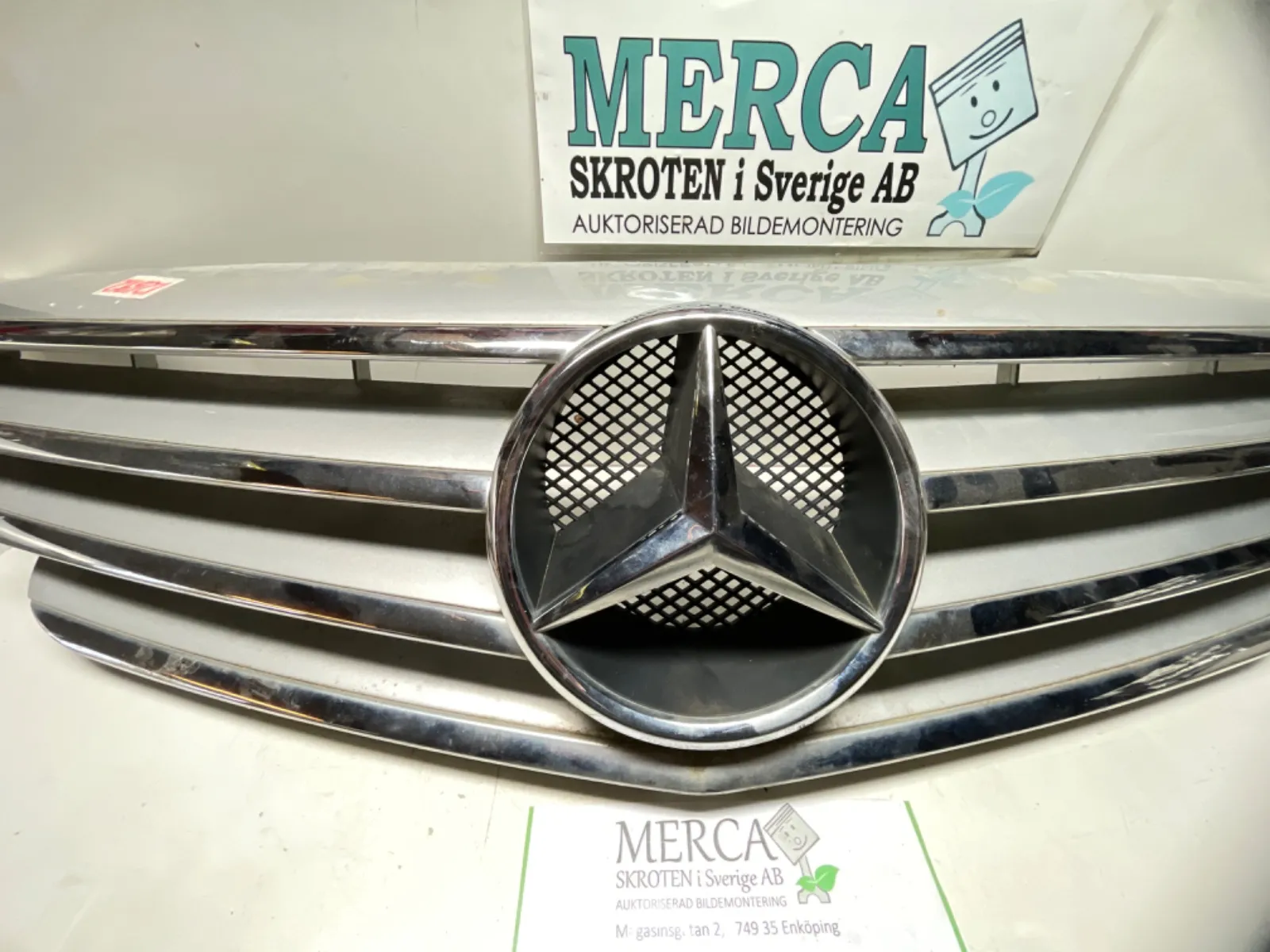 Mercedes-Benz B-klass W245 Grill komplett