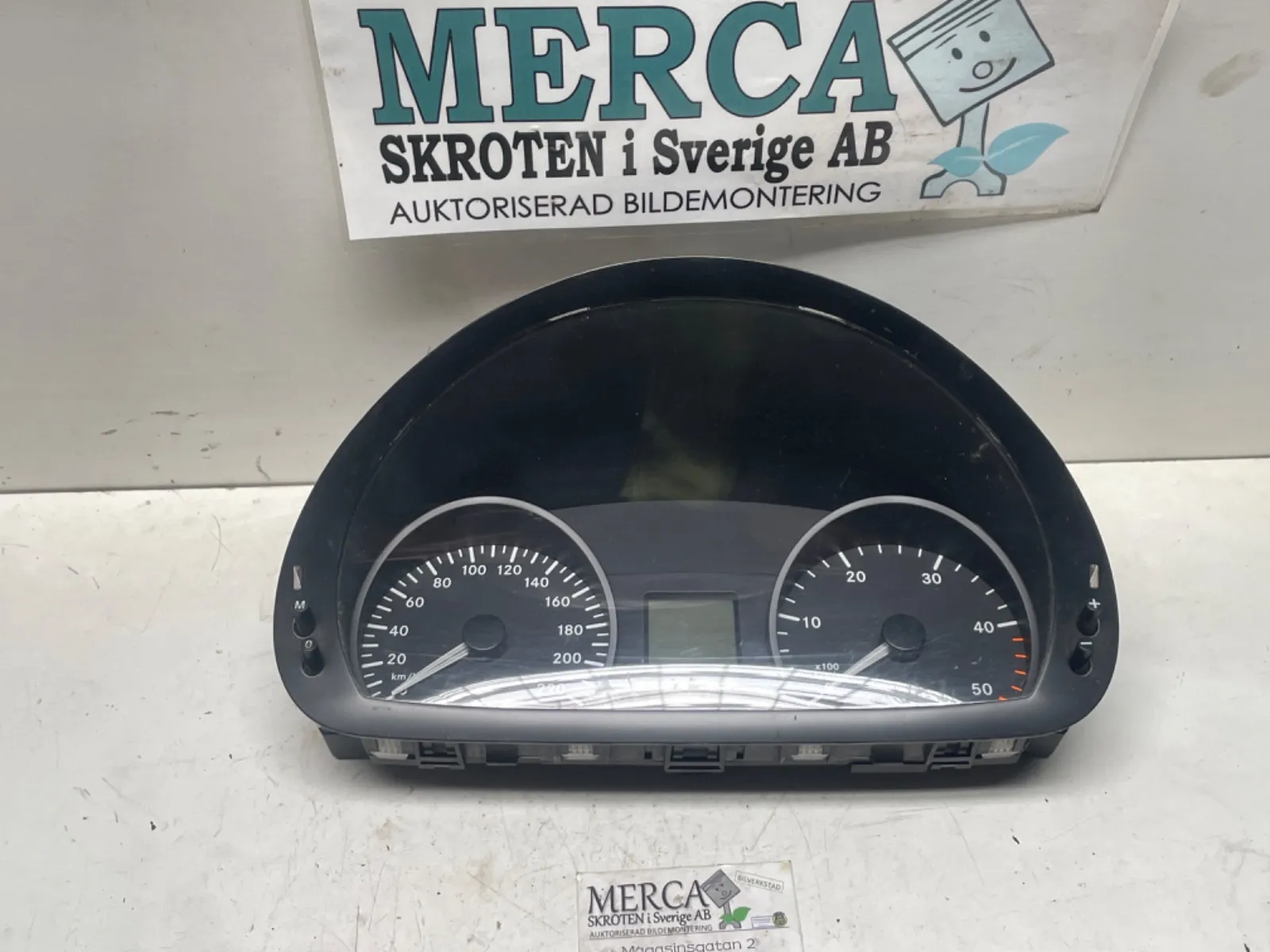 Mercedes-Benz Vito/Viano W639 Instrument komplett mätarhus