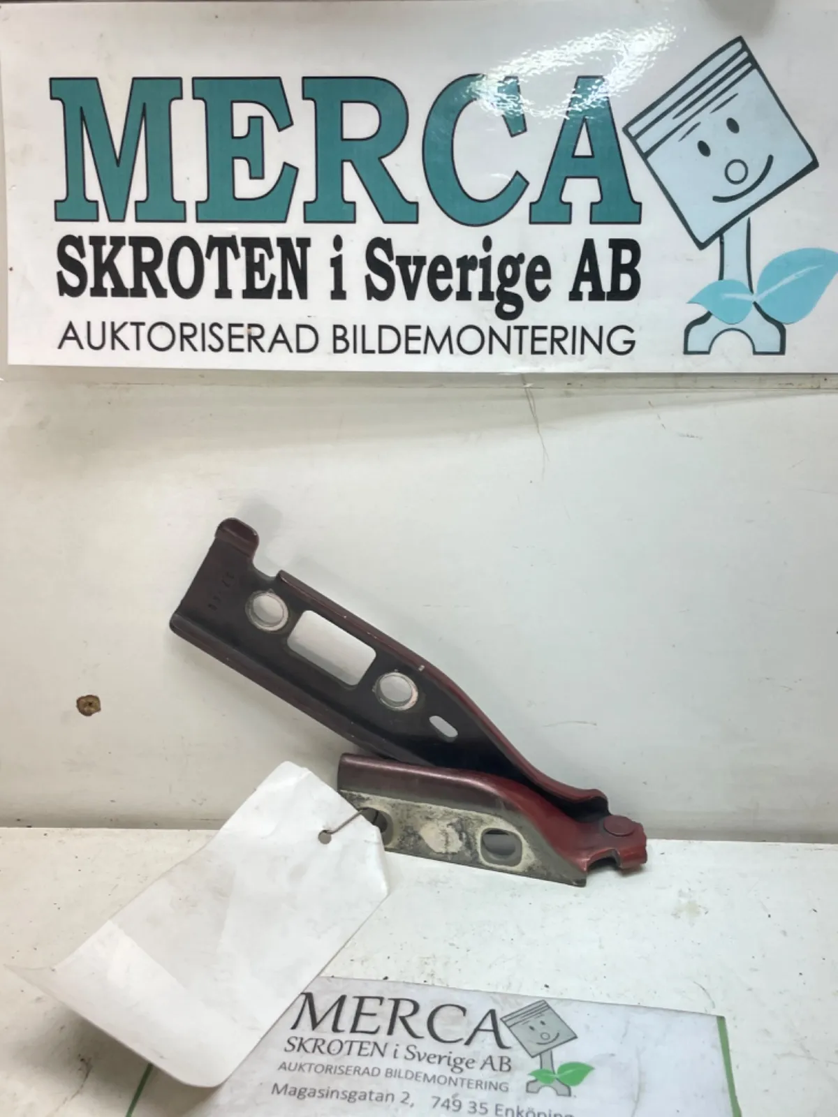 Ford Fiesta Huvgångjärn