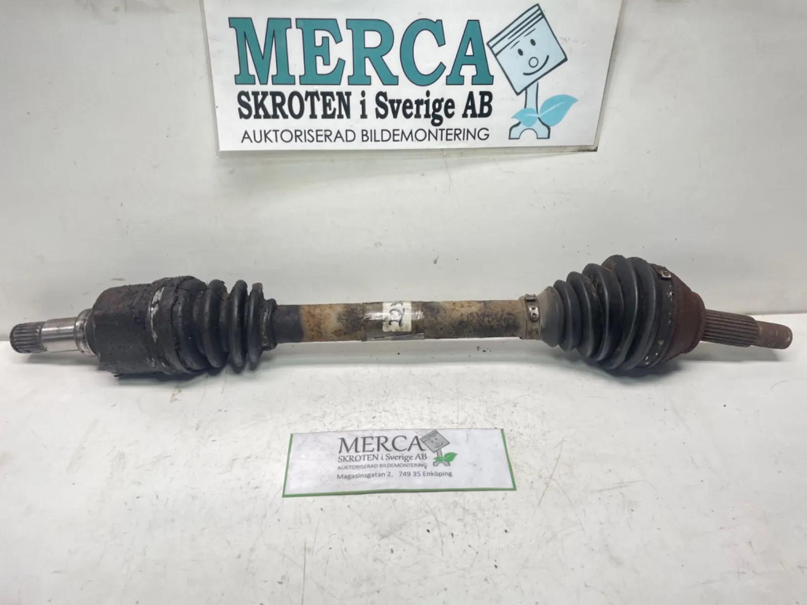 Ford Focus Drivaxel fram vänster