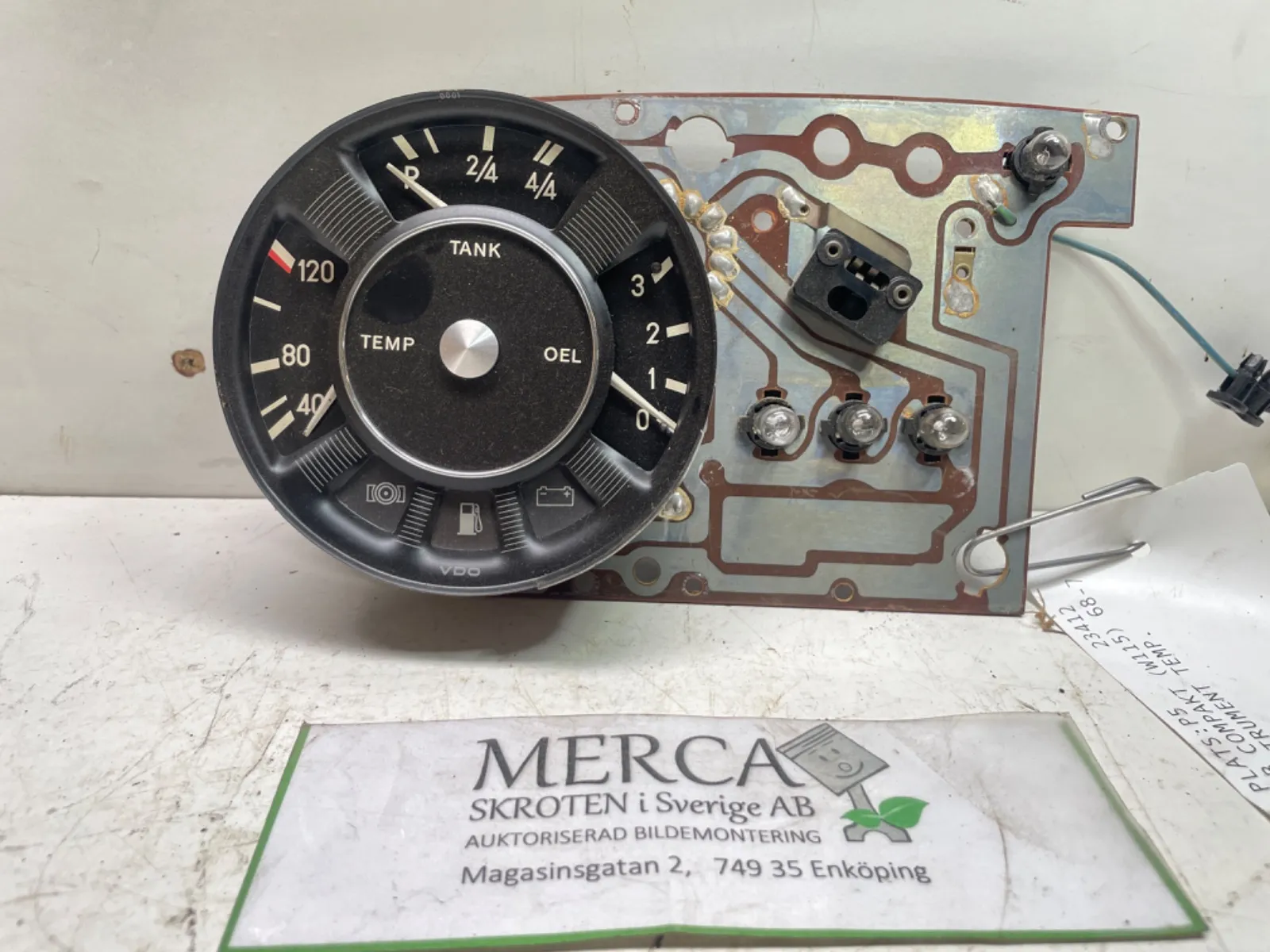 Mercedes-Benz Compakt W115 Instrument temp.