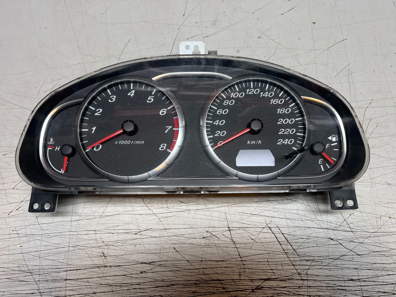 Mazda 6 Instrument hast