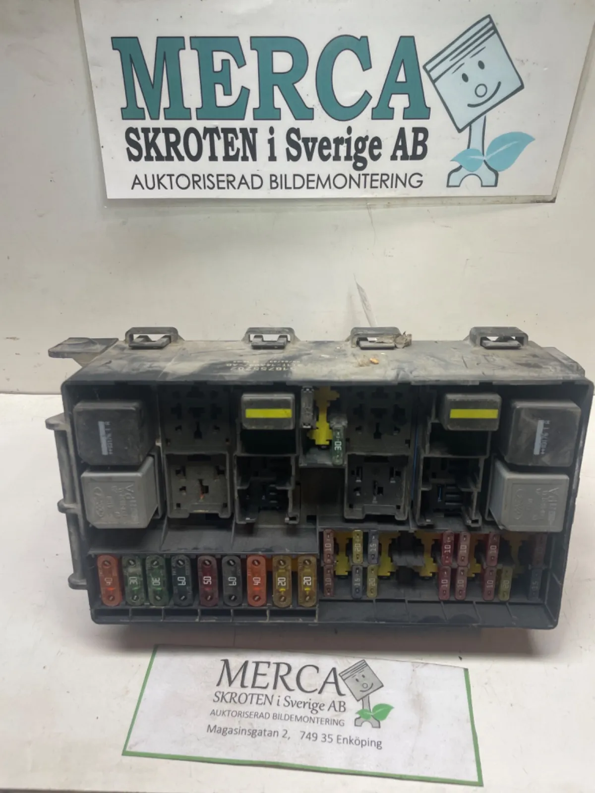 Ford Transit Connect Säkringsdosa/elcentral