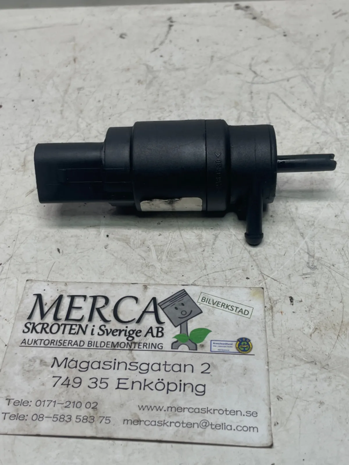 Mercedes-Benz ML 230-500 W163 Spolarpump vindruta