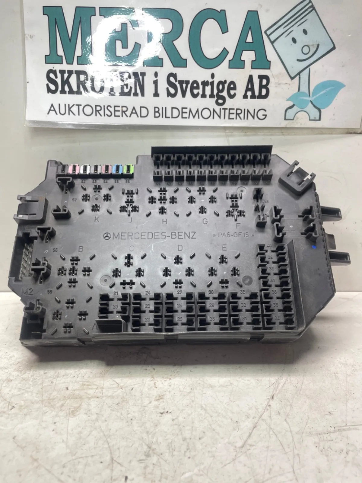 Mercedes-Benz S-klass W221 Säkringsdosa/elcentral