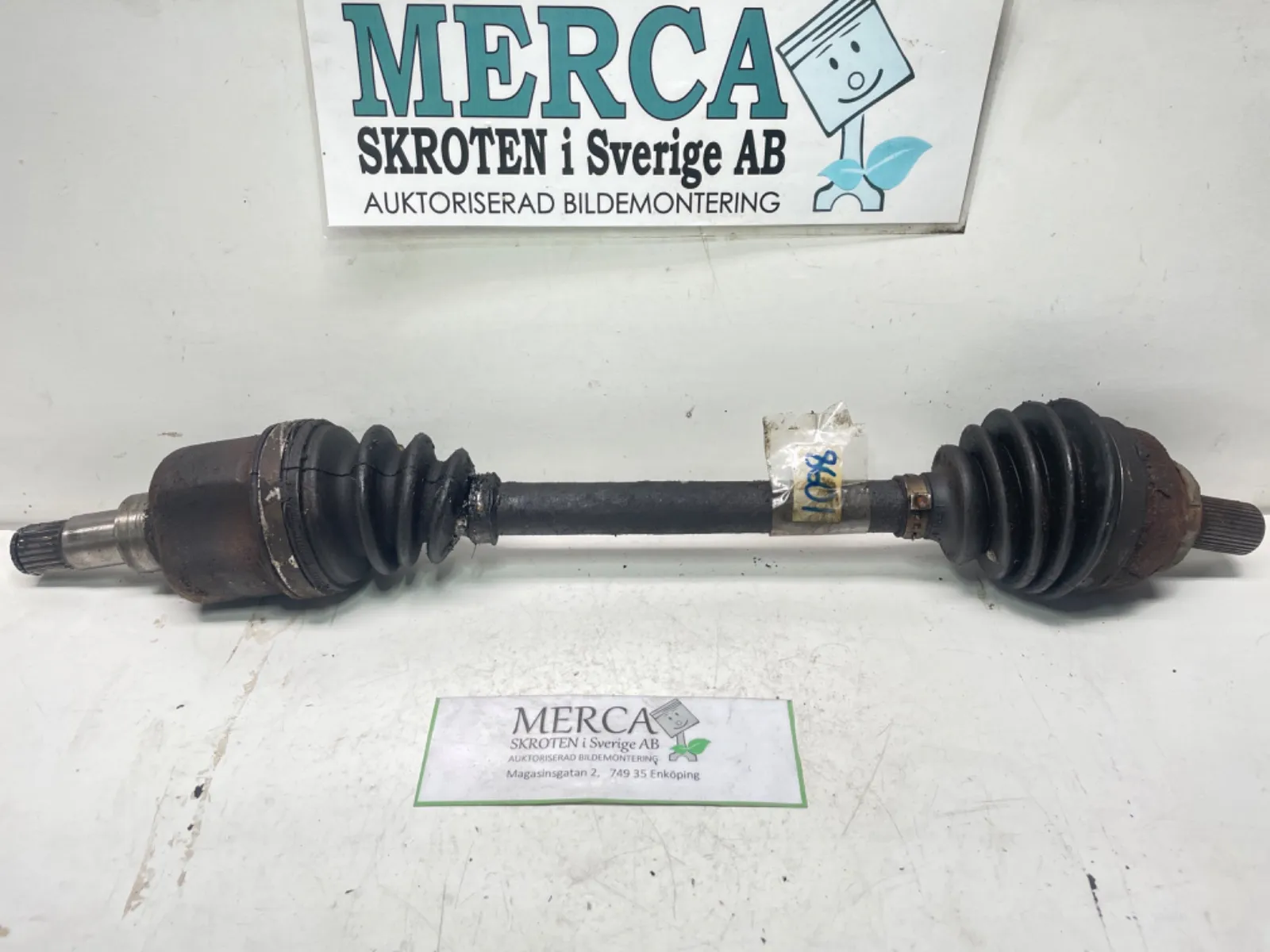 Ford Focus Drivaxel fram vänster
